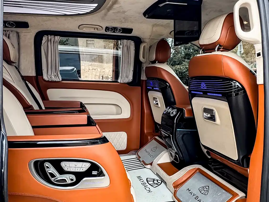 Mercedes-Benz Vito 2023 — фото 15