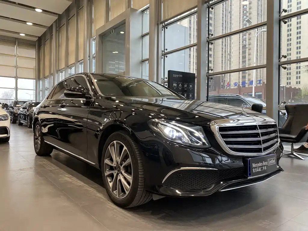 Mercedes-Benz E-Class 2020 — фото 3