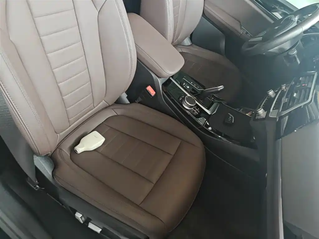 BMW X3 2020 — фото 20