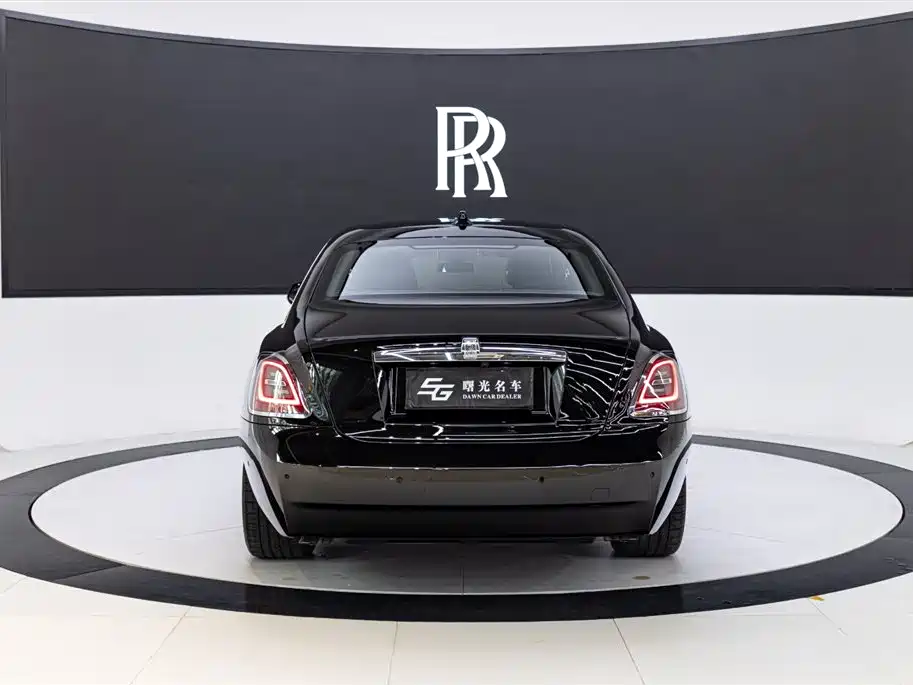 Rolls-Royce Ghost 2023 — фото 5