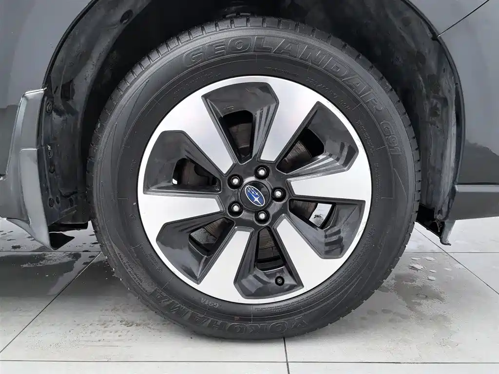 Subaru Forester 2017 — фото 17