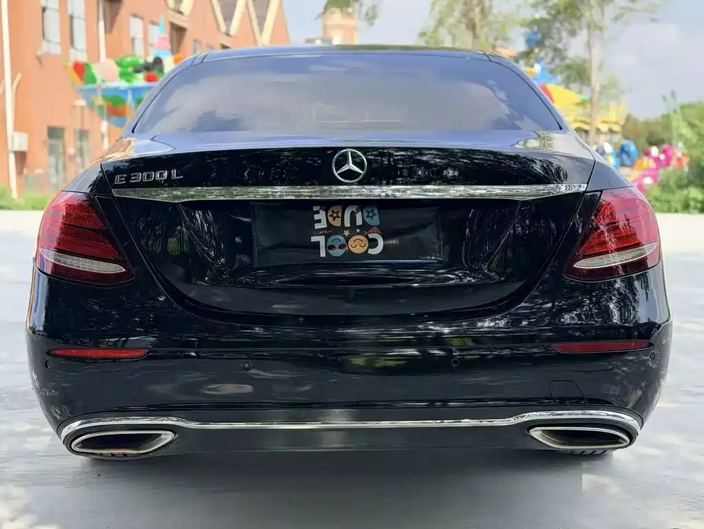 Mercedes-Benz E-Class 2020 — фото 9