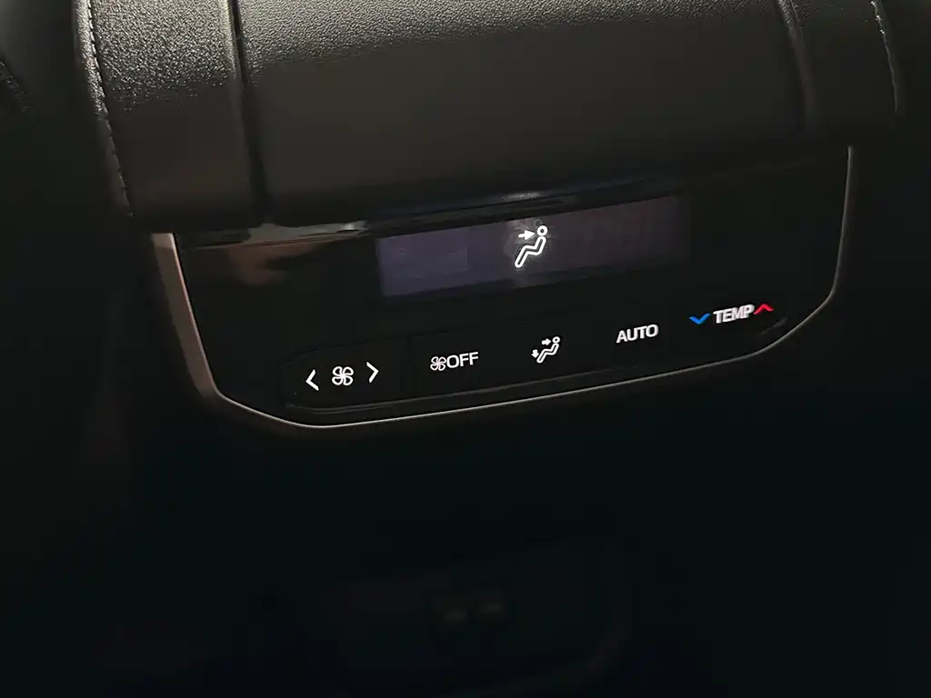 Toyota Highlander 2025 — фото 15