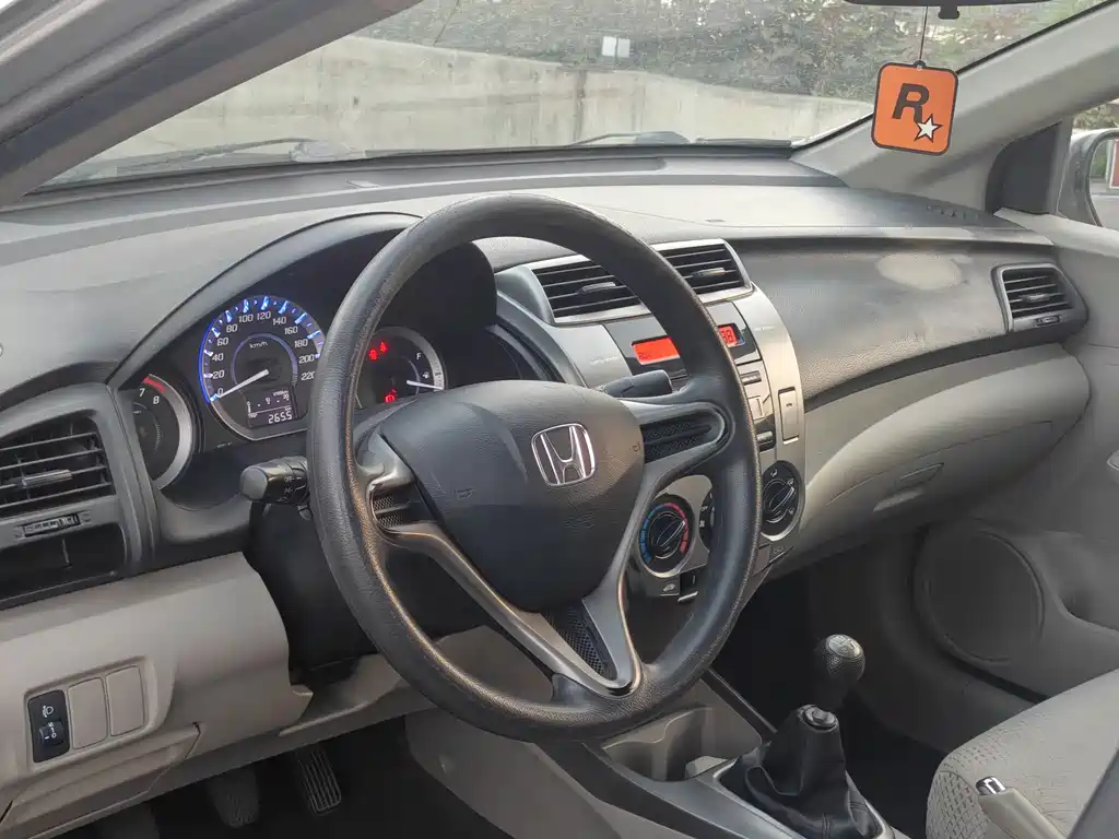 Honda City Classic 2013 — фото 10