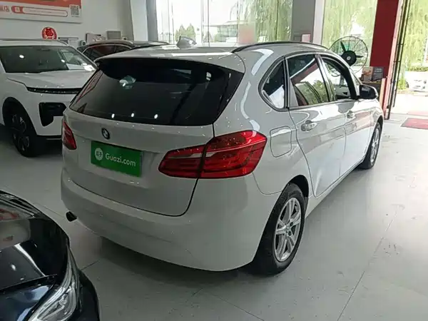 BMW 2 Series Station Wagon 2018