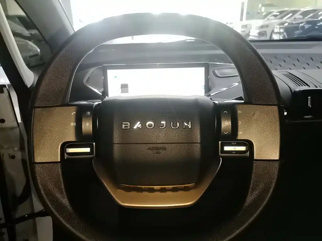 Baojun Kiwi EV 2022 — фото 11