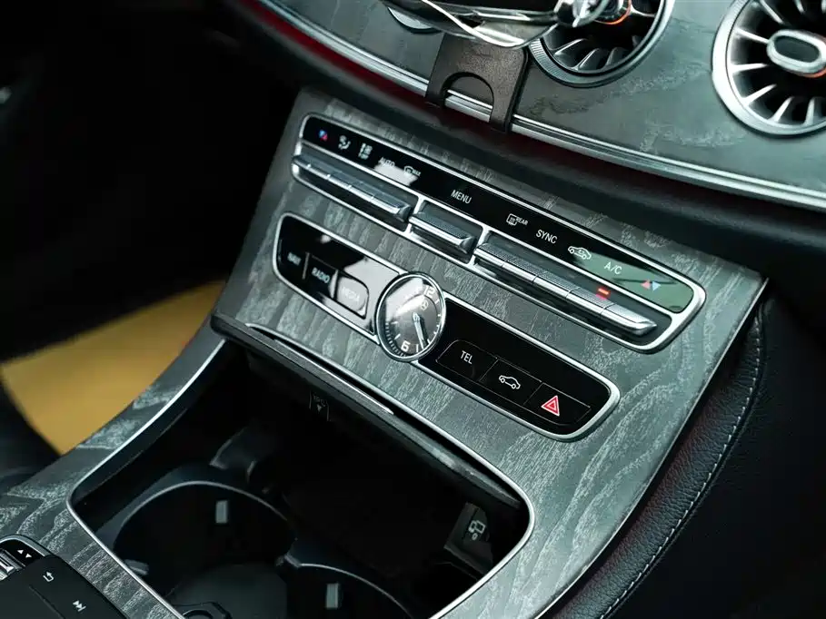 Mercedes-Benz CLS 2020 — фото 10