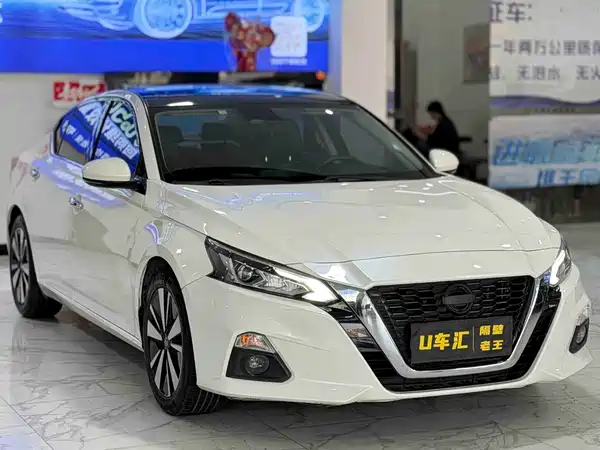 Nissan Teana 2021