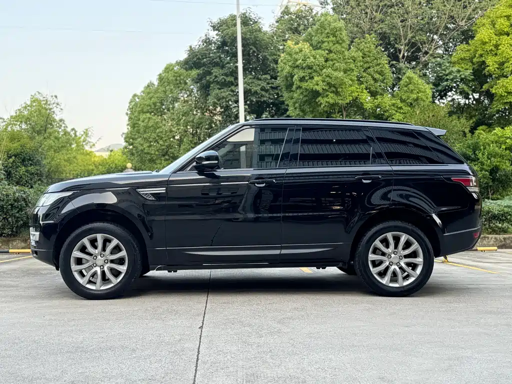 Land Rover Range Rover Sport 2015 — фото 3