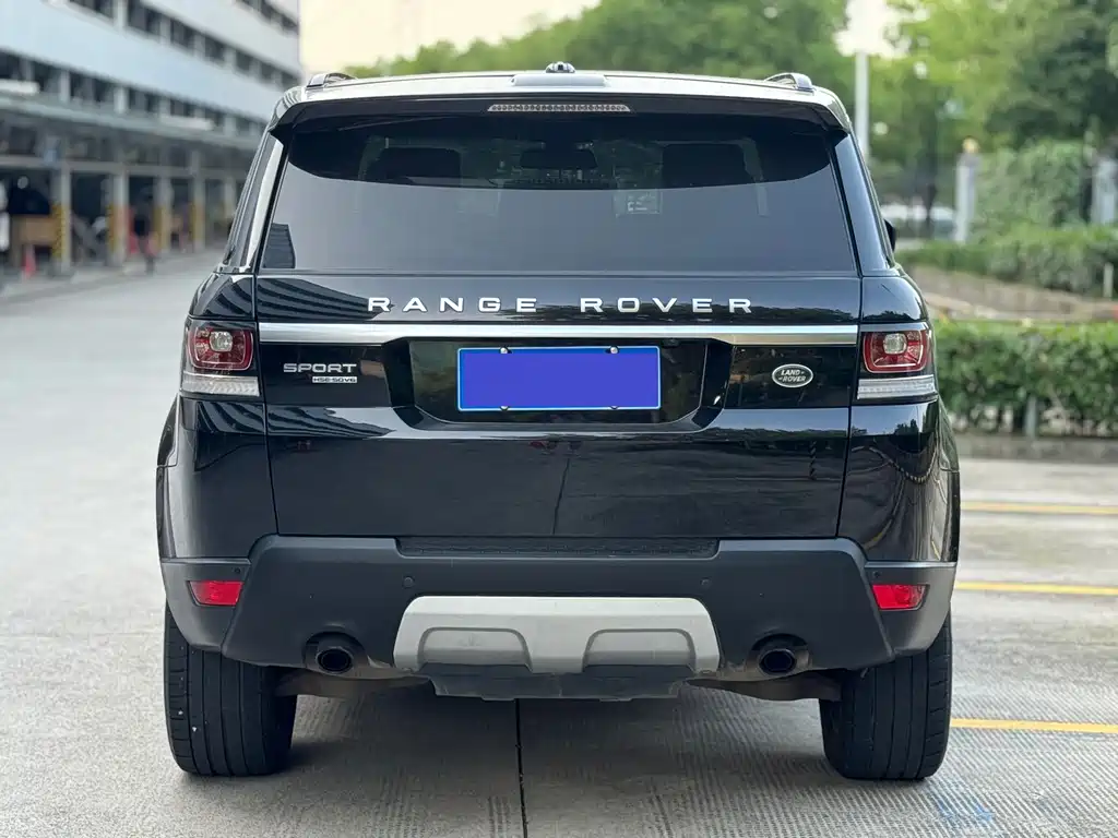 Land Rover Range Rover Sport 2015 — фото 11