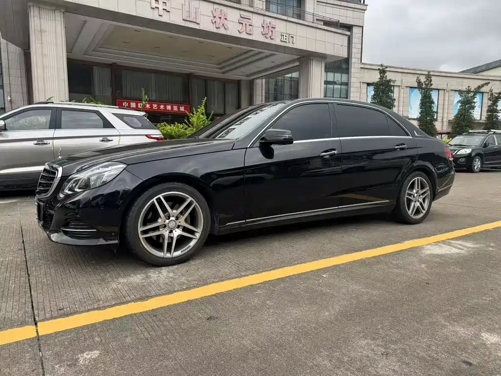 Mercedes-Benz E-Class 2015 — фото 2