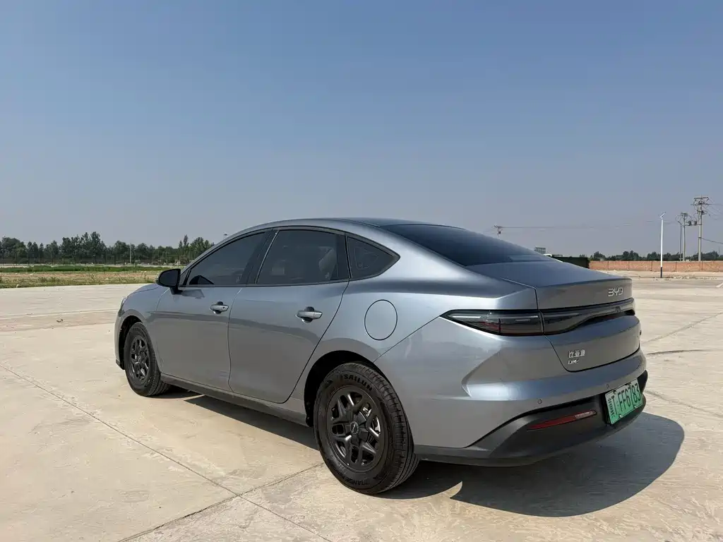 BYD Seal 05 DM-i 2025 — фото 9