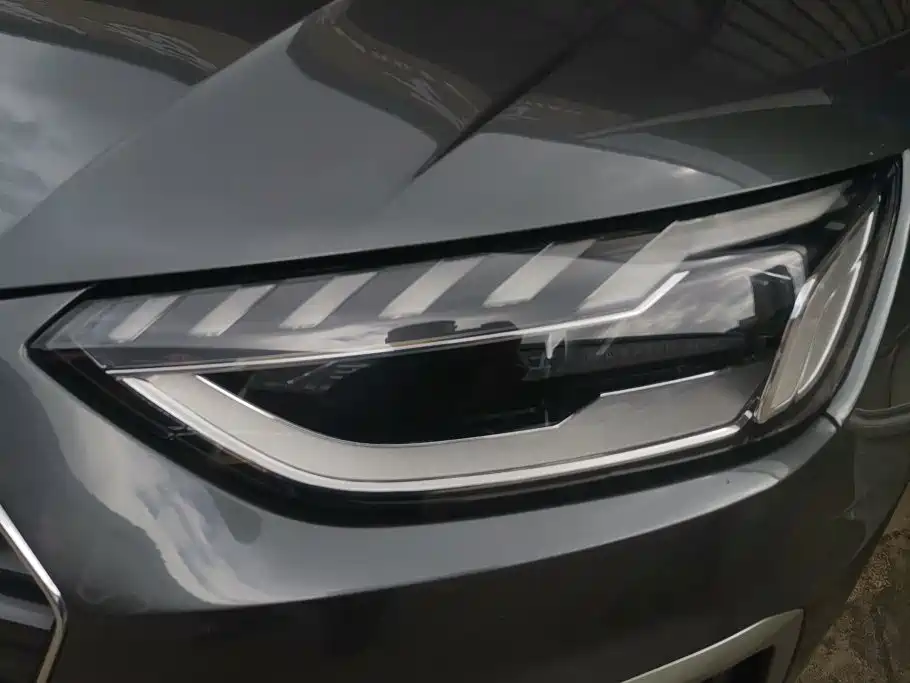 Audi A4L 2022