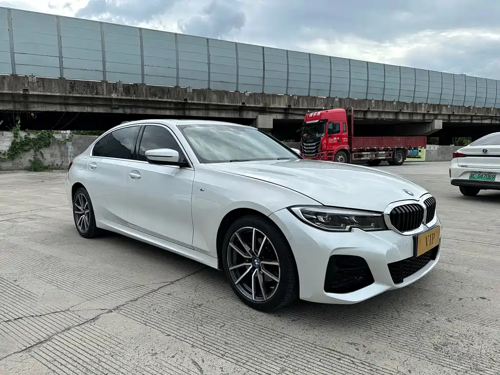 BMW 3 Series 2020