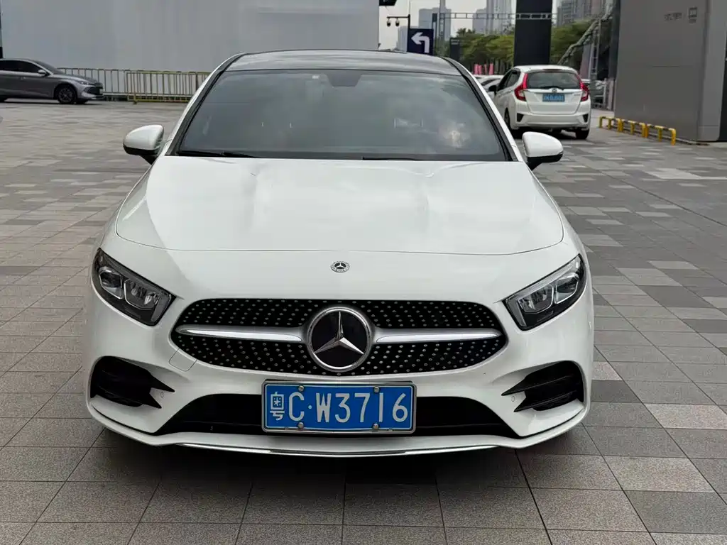 Mercedes-Benz A-Class 2021 — фото 1