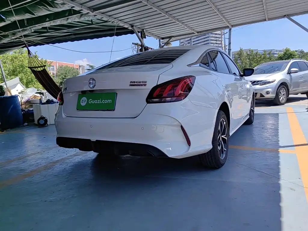 MG MG5 2023