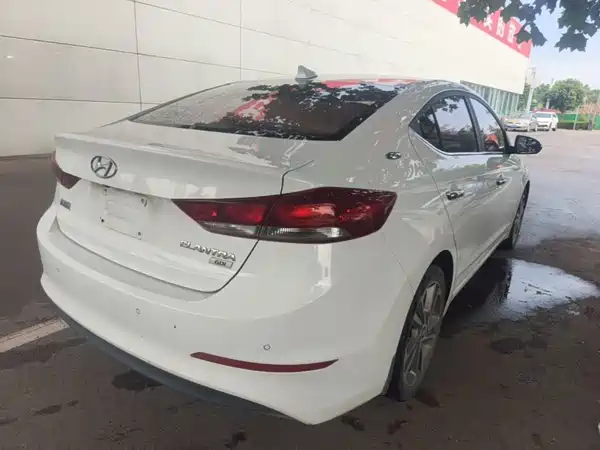 Hyundai Celesta 2018