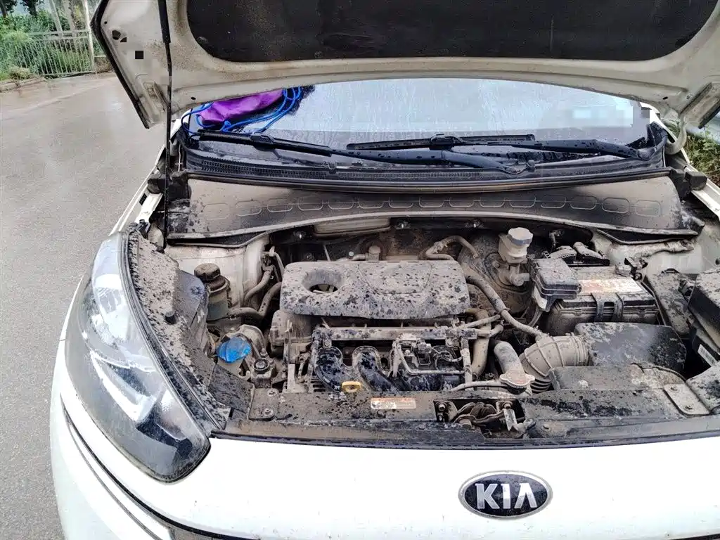 Kia KX3 2016 — фото 22