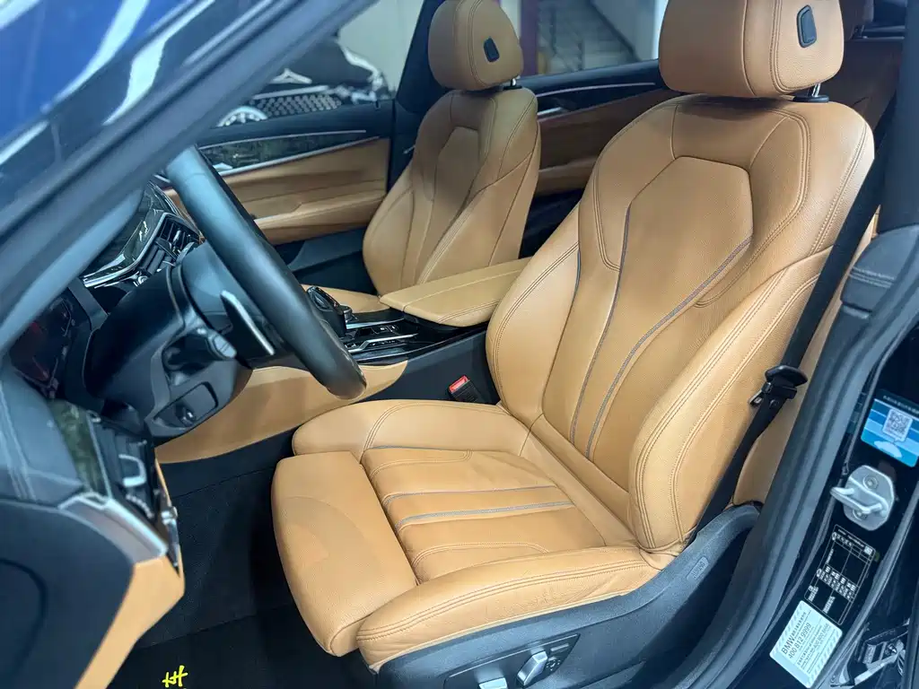 BMW 6 Series GT 2021 — фото 15