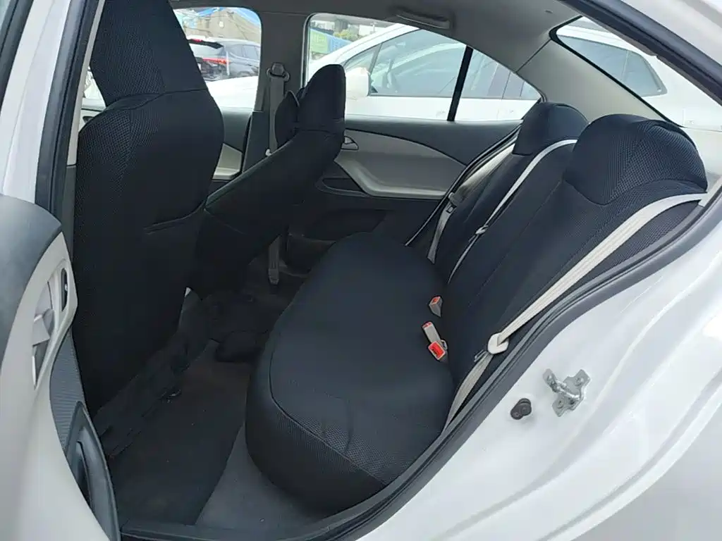 Chevrolet Sail 2018 — фото 17