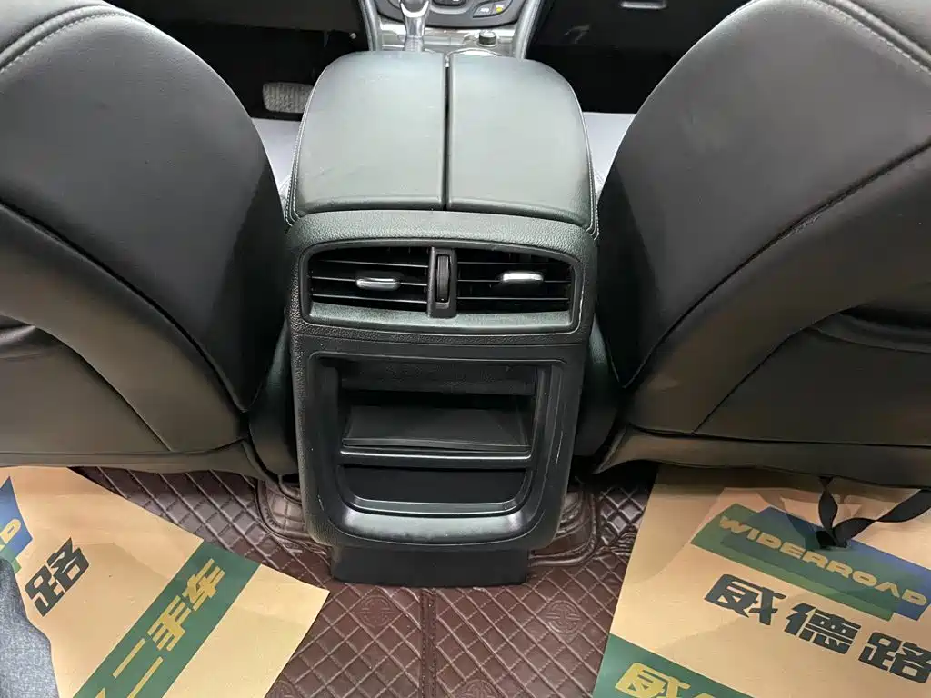 Buick Envision Plus 2018 — фото 21