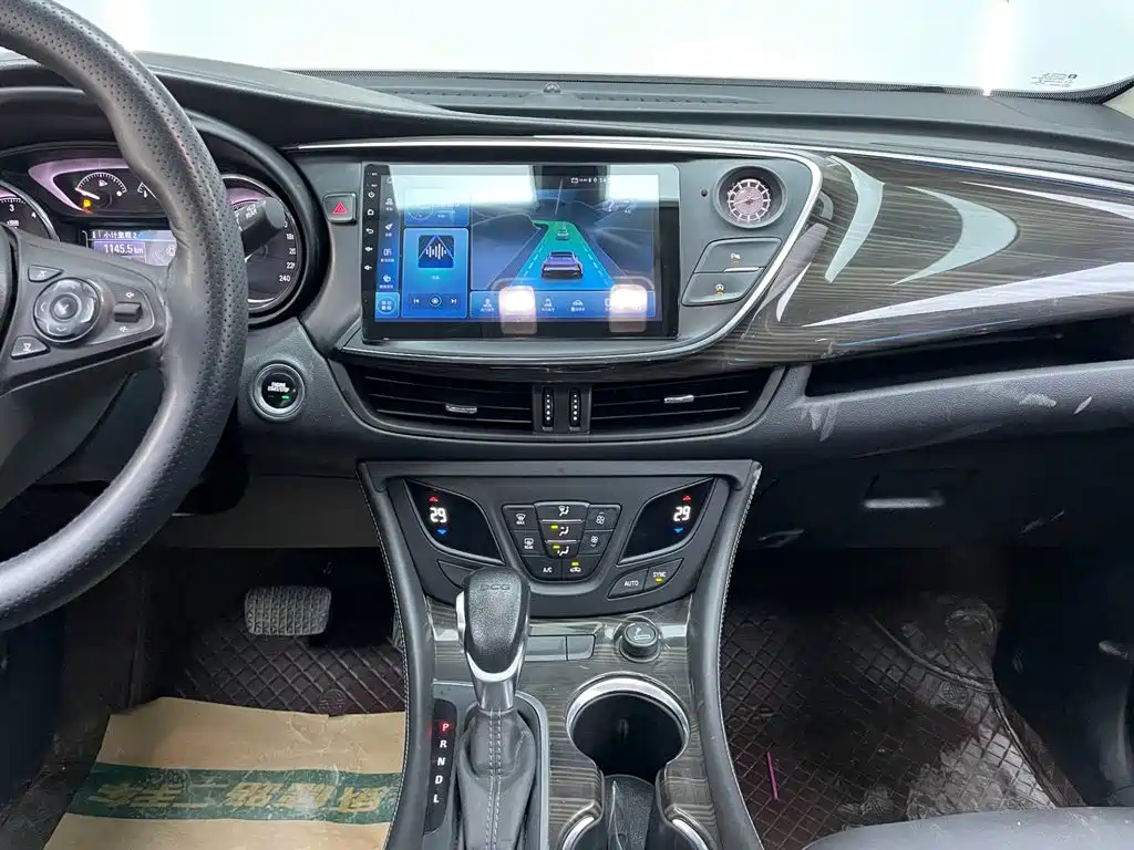 Buick Envision Plus 2018 — фото 26