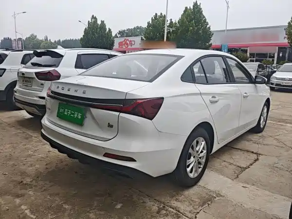 Roewe i5 2025
