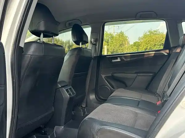 Honda Jade 2013