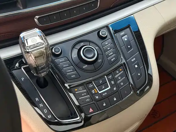 Buick GL8 2015