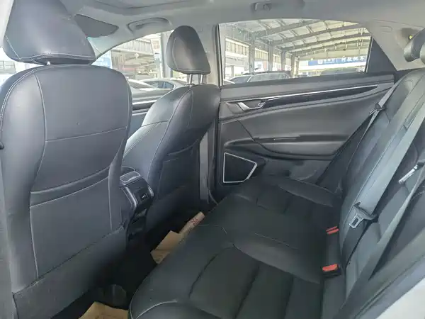 Geely Emgrand GL 2020