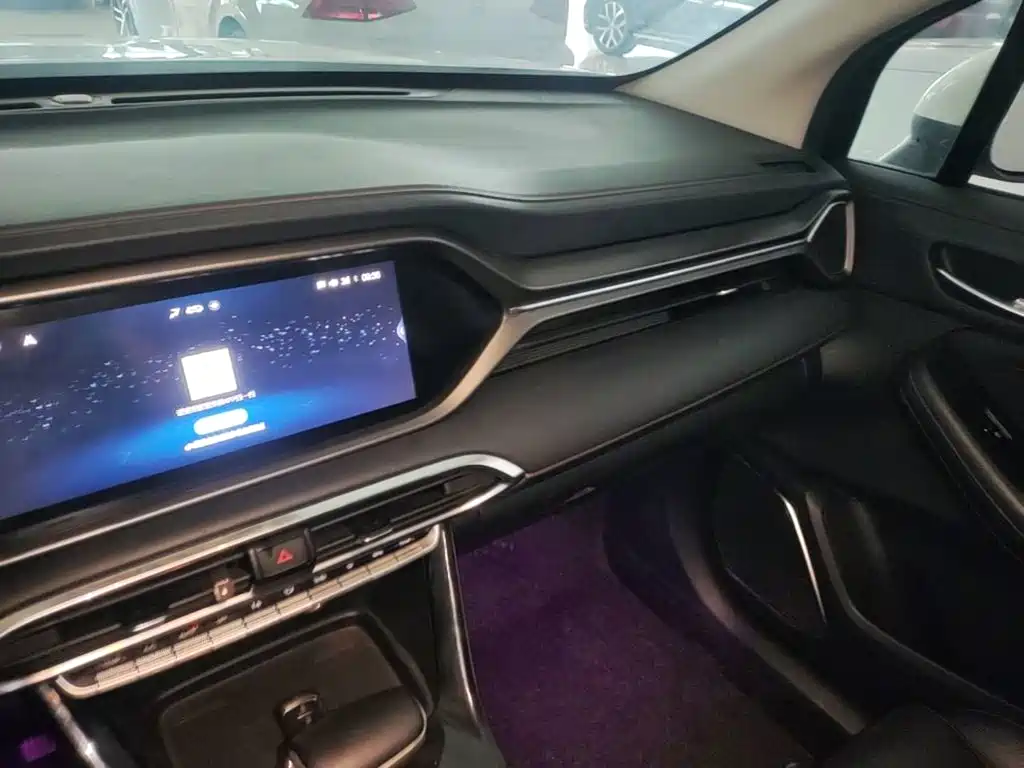 GAC Trumpchi GS4 2020 — фото 13