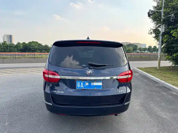 Buick GL8 2014