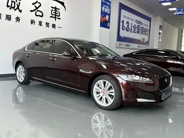 Jaguar XFL 2018