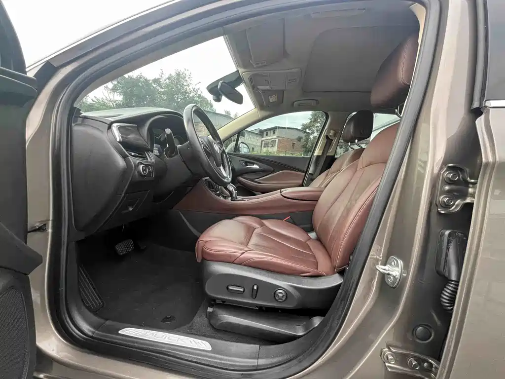 Buick Envision Plus 2017 — фото 4