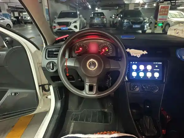 Volkswagen Santana 2015