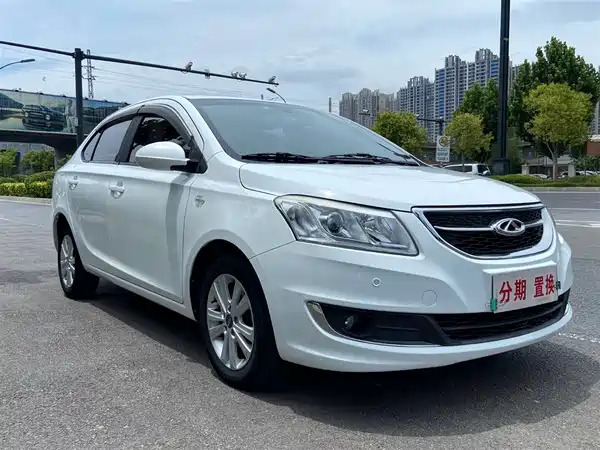 Chery E3 2015