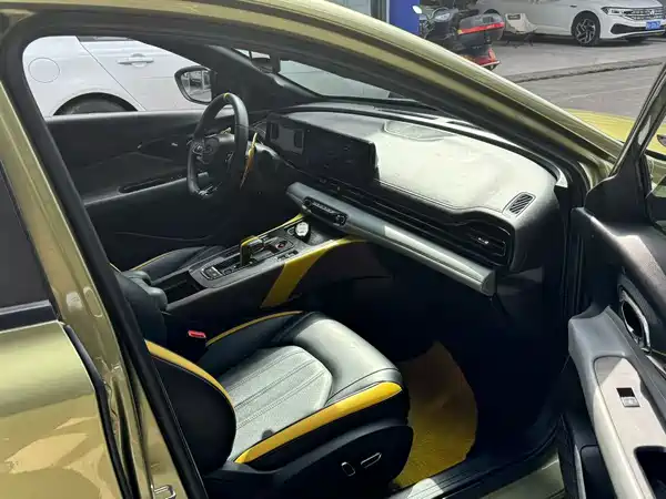 GAC Trumpchi Empow 2021