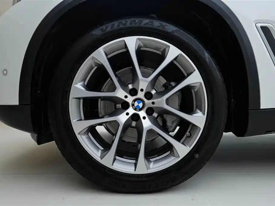 BMW X5 2020 — фото 12