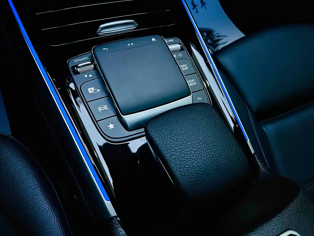 Mercedes-Benz GLA 2021 — фото 14