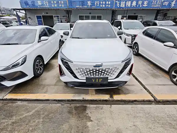 Changan Auchan Z6 2022