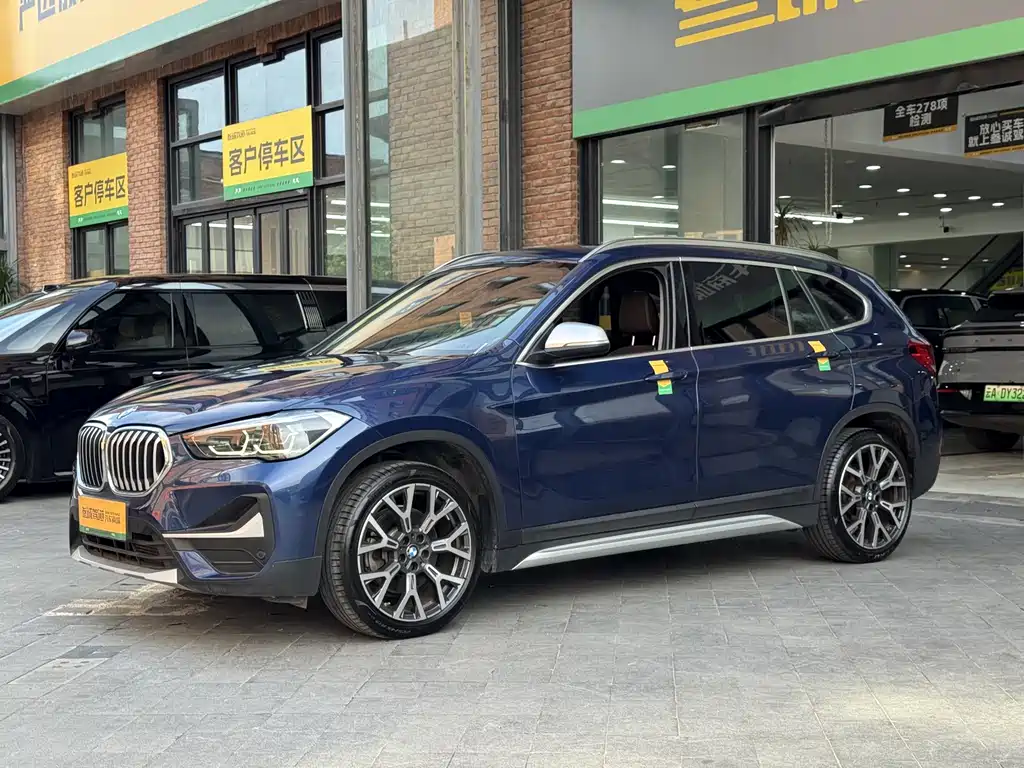 BMW X1 2021 — фото 4