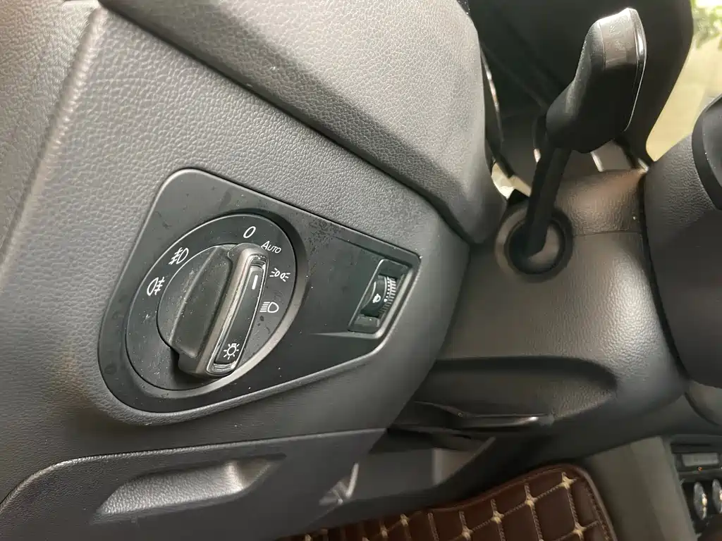 Volkswagen Tiguan L 2019 — фото 10