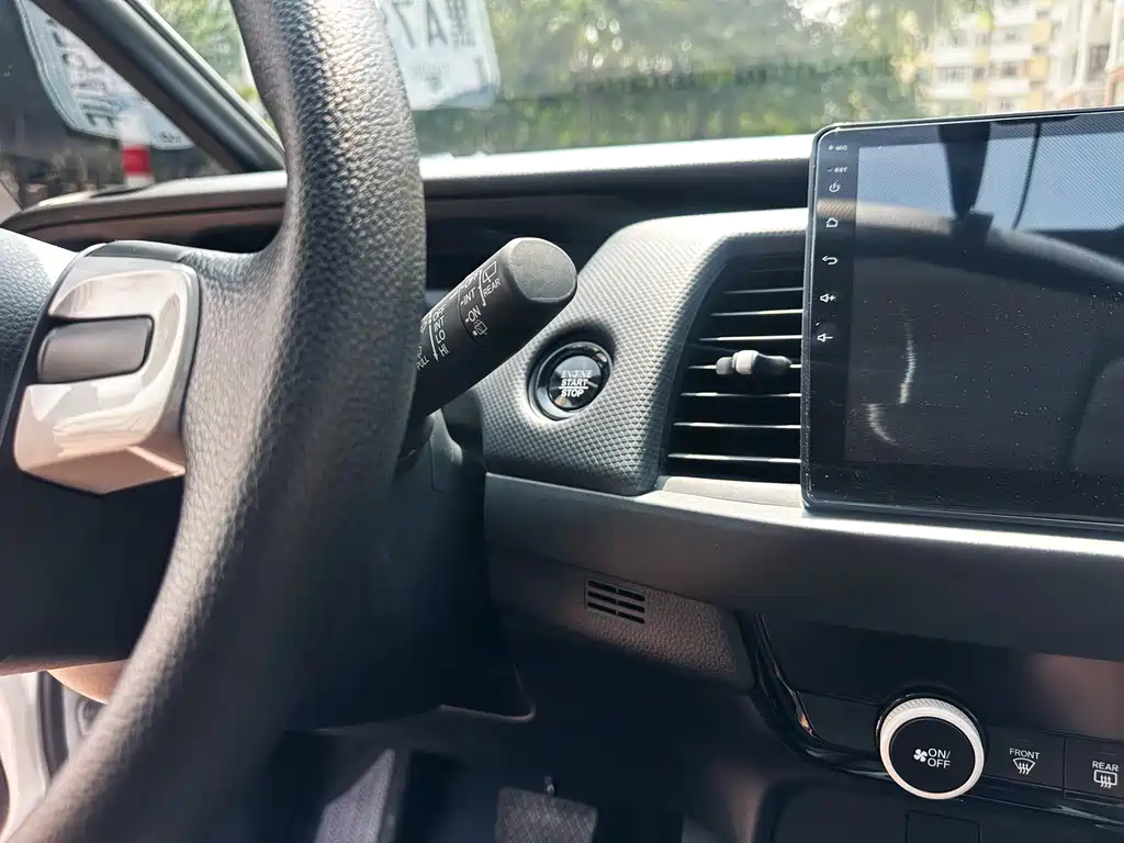 Honda Fit 2023 — фото 13
