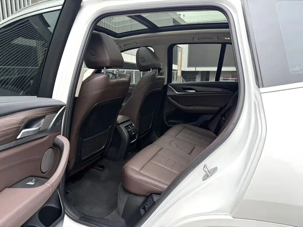BMW X3 2021
