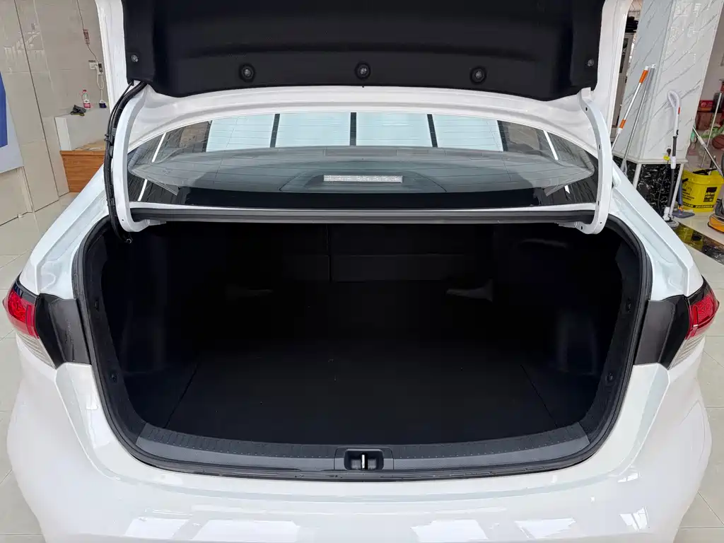 Toyota Levin 2023 — фото 18