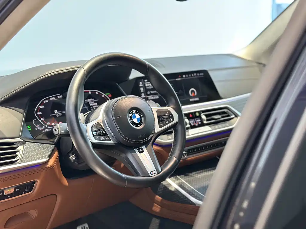 BMW X7 2022 — фото 7