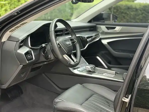 Audi A6L 2023