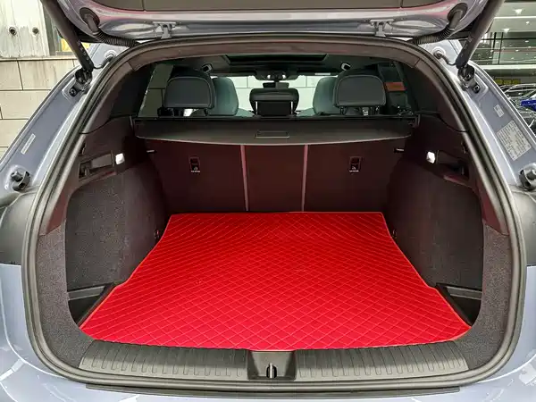 Audi Q6L E-Tron 2026