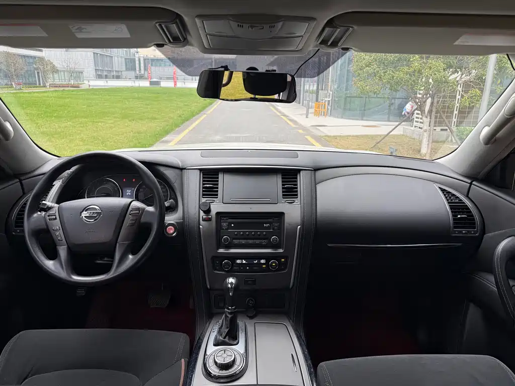 Nissan Patrol 2019 — фото 12