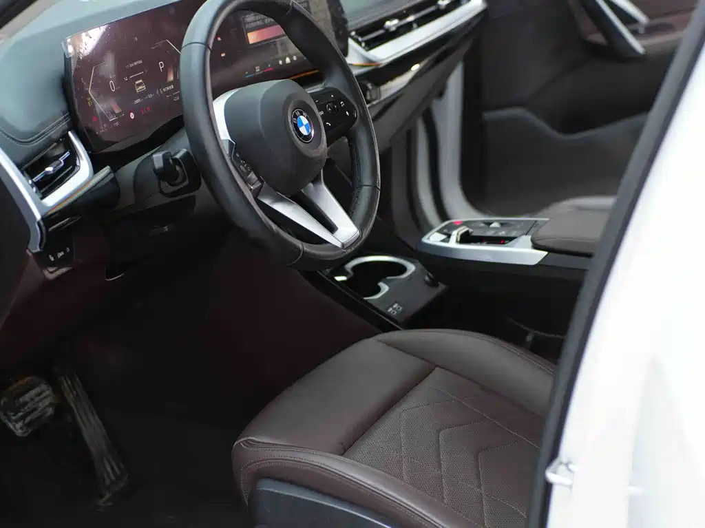 BMW X1 2023 — фото 18